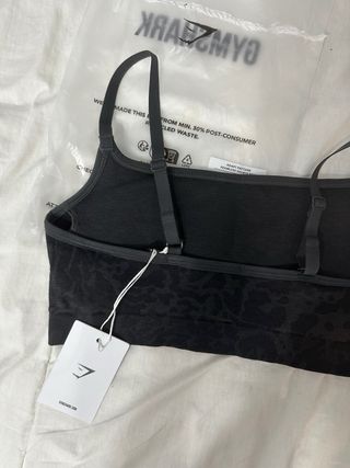 Gymshark Adapt Safari M Sujetador Deportivo Negro