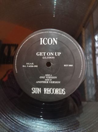 Vinilo makina remember 