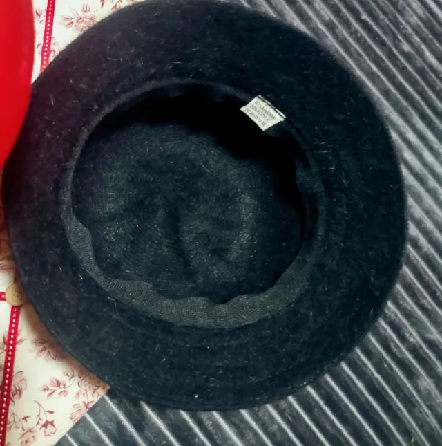 Sombrero negro de angora