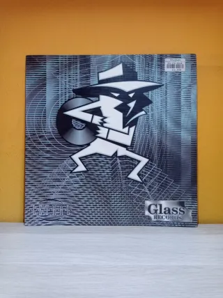 Vinilo makina remember 