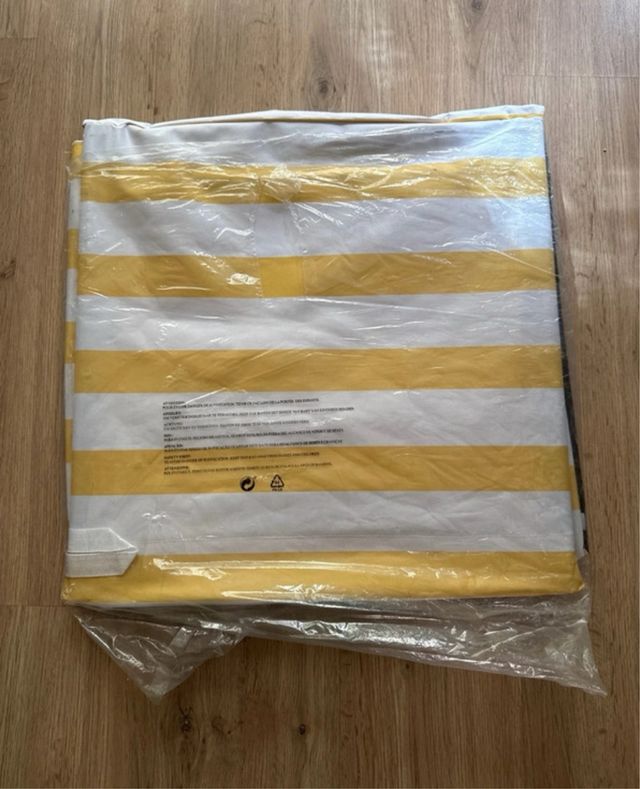 Esterilla con respaldo a rayas