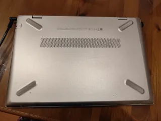 Portátil HP Pavilion 14-CE0000NS