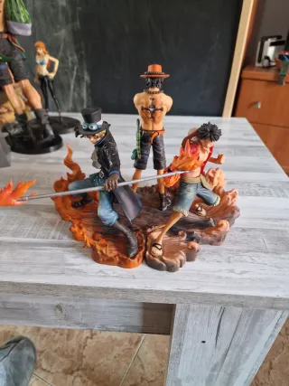 Figura One Piece Ace, Luffy y Sabo
