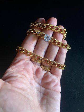 Collana con centrale cuore color acquamarina