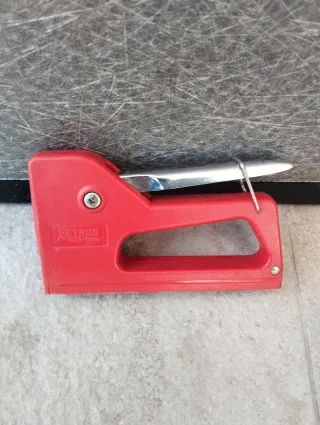 GRAPADORA CLAVADORA PETRUS