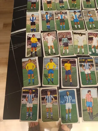 Cromos antiguos fútbol 77-78