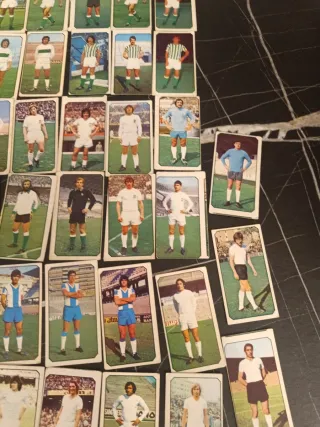 Cromos antiguos fútbol 77-78