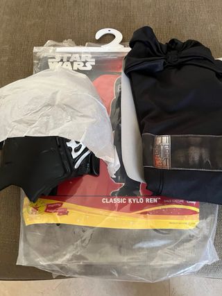 Disfraz Kylo Ren Star Wars Talla 5-6 años
