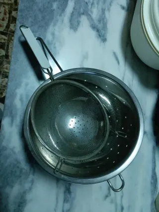 Conjunto de 2 Coadores de Metal