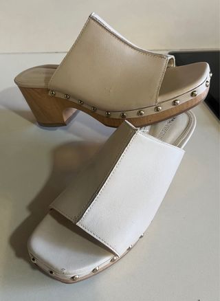 Zuecos Stradivarius tachuelas