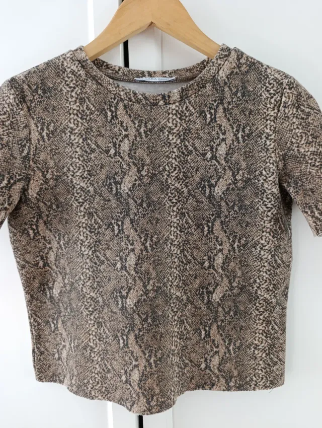 Camiseta estampada serpiente