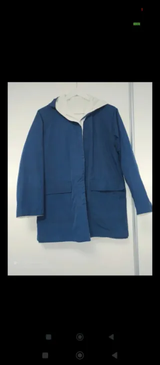 Cazadora reversible azul y blanca L