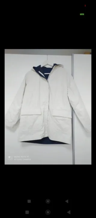 Cazadora reversible azul y blanca L