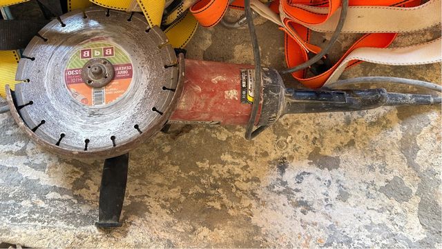 Amoladora eléctrica B&B