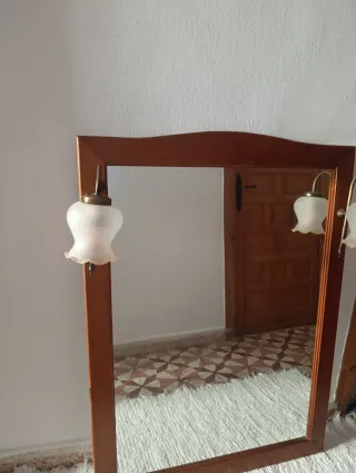 Espejo grande madera con apliques