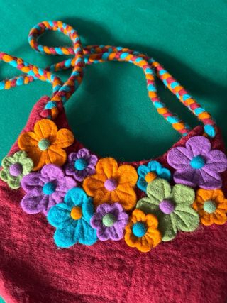 Borsa in lana cotta con fiori 100% lana