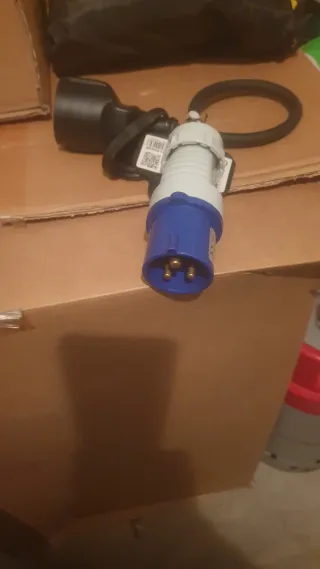 Adaptador para autocaravana