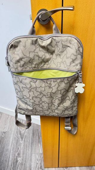 Bolso Mochila Tous Beige y Gris