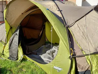 Tienda de campaña Quechua 4.2