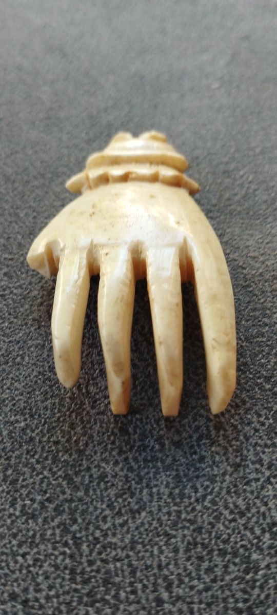 Antico raschietto a mano del XIX secolo