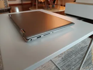 Portátil Lenovo Yoga 330 Plata