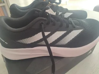 Zapatillas Adidas Negras y Rosas