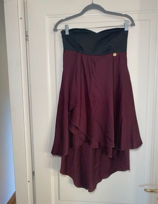 Abito corto a fascia nero e bordeaux