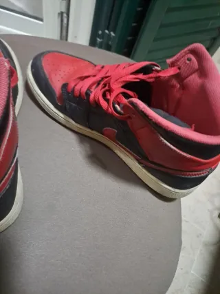 Jordan 1 Scarpe da Ginnastica Rosse e Nere