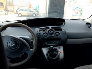 1099191 8200370779 centralita motor renault scenic
