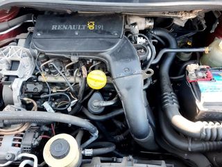 Centralita motor renault 8200076093 scenic 1099096