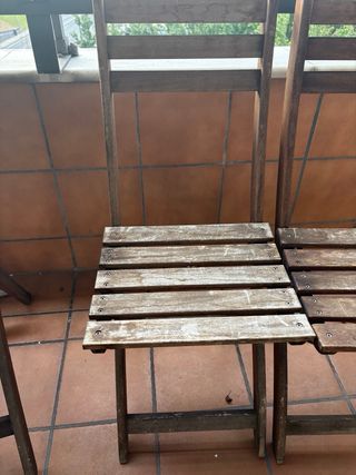 Mesa y Sillas de Madera Plegables
