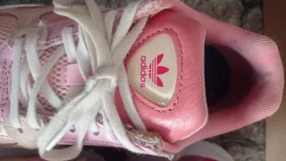 Zapatillas Adidas Falcon Rosa y Beige