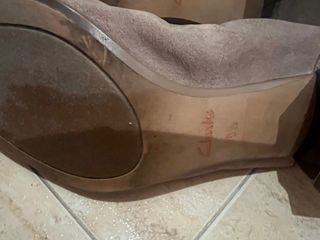 Manoletinas Clarks beige con tacón de 2cm