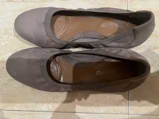 Manoletinas Clarks beige con tacón de 2cm