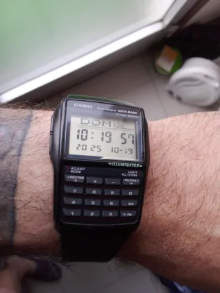 Reloj Calculadora Casio Negro