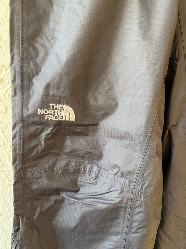 Pantalones The North Face Hyvent 2.5L Negro