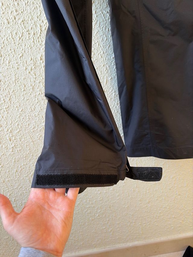 Pantalones The North Face Hyvent 2.5L Negro