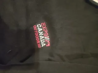 Camisa Expedition Canada Negra Cuello Polo