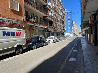 Piso en alquiler en Camino de Ronda - Rosaleda en Granada