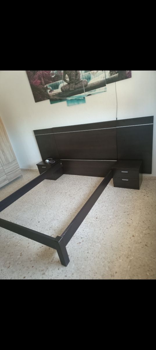 Conjunto dormitorio + espejo