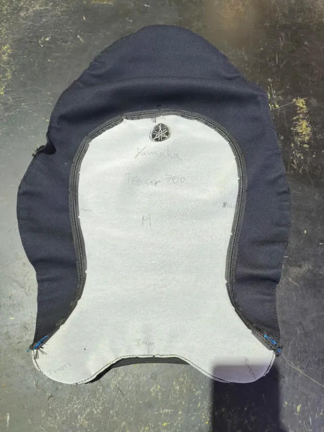 Funda, forro, tapizado Yamaha Tracer 700