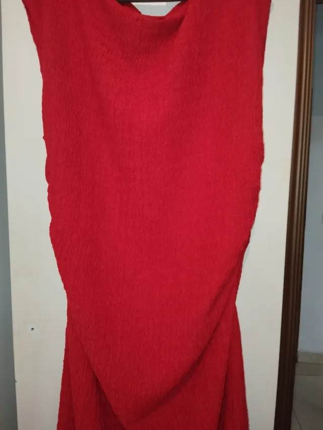 Vestido rojo H&M sin estrenar