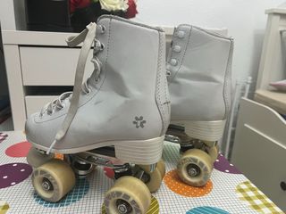 Patines artísticos blancos 4 ruedas niña