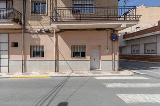 Local comercial en venta en Maracena