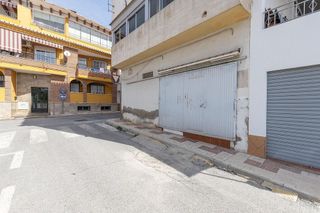 Local comercial en venta en Maracena