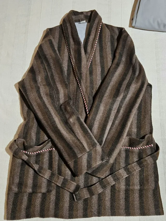 Bata Vintage Rayas Marrones Invierno