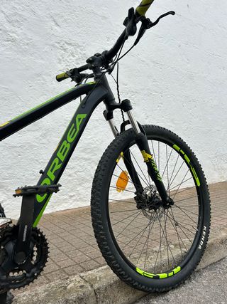 Bicicleta Orbea Mtb Negra y Verde