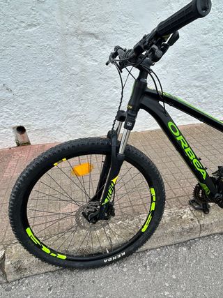Bicicleta Orbea Mtb Negra y Verde