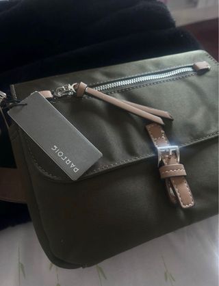 Bolso Parfois verde militar sin estrenar