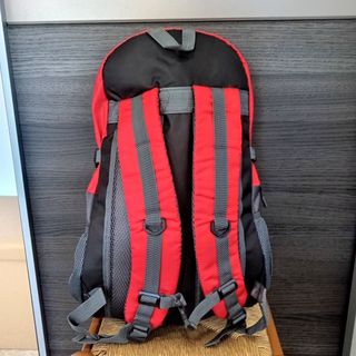NUEVA Mochila Trekking 35L Roja Impermeable